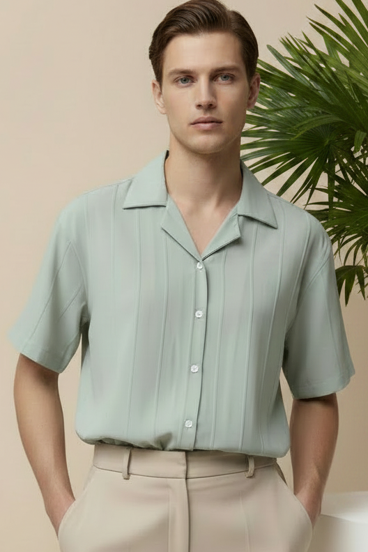 Men's Casual Short Sleeve Loose Fit Shirt
